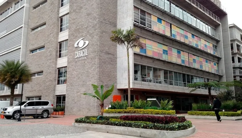 Fachada del Canal Caracol