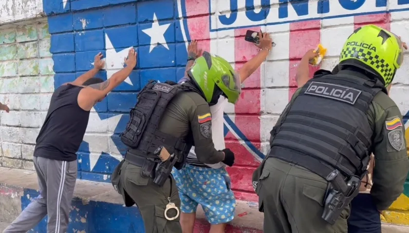 La Policía desplegó su pie de fuerza en la capital del Atlántico y su área metropolitana.