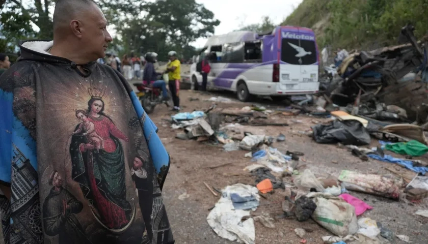 Lugar del atentado en la Vía Panamericana, en Cauca. 