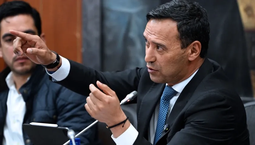 Pedro Sánchez, ministro de Defensa.