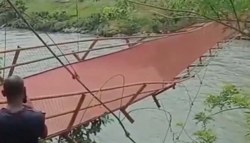 Caída del puente en Bagadó, Chocó. 
