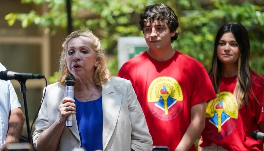 Silvia Gette Ponce durante su discurso.