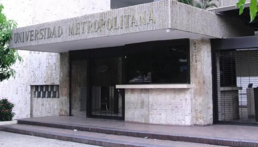 Fachada de la Universidad Metropolitana de Barranquilla. 