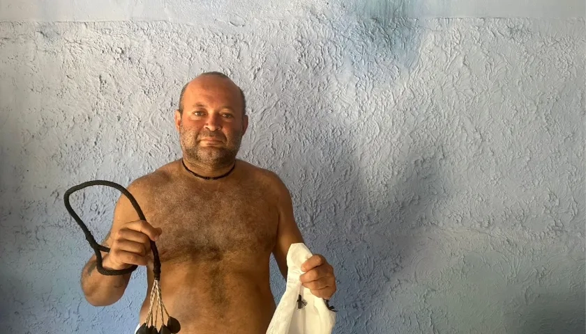 José Sarmiento de 42 años. 