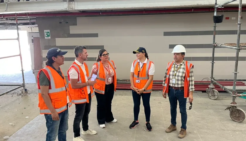 Visita técnica a las obras en el aeropuerto Ernesto Cortissoz de Barranquilla.