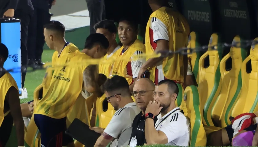 Alfredo Arias, técnico del Junior, durante el partido contra Palmeiras. 