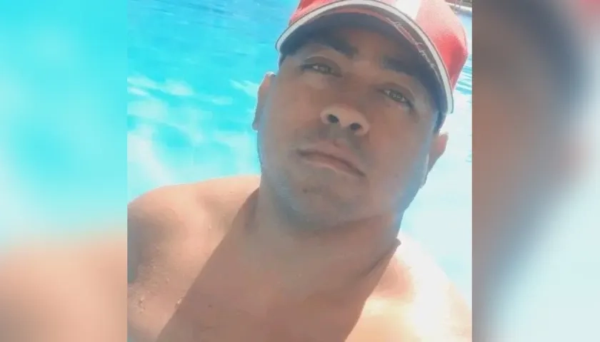  Néstor Escobar Herrera, víctima. 