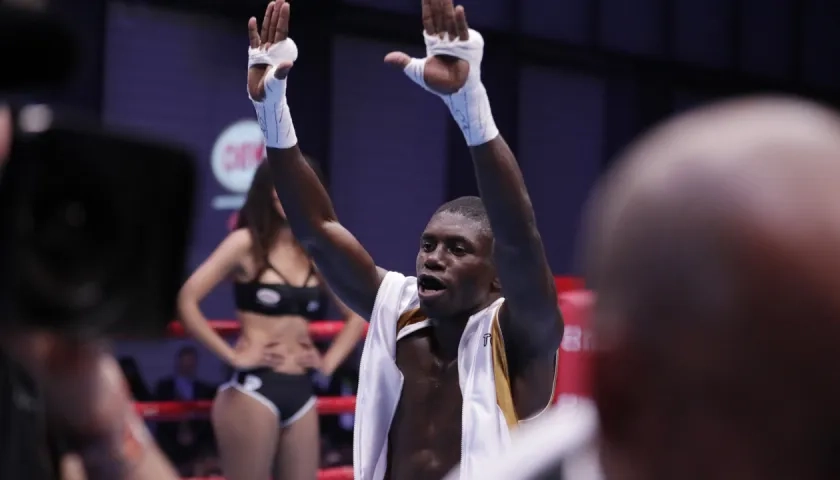 Yuberjen Martínez, boxeador colombiano. 