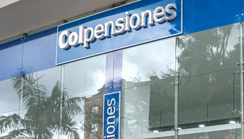 Fachada de una sucursal de Colpensiones. 