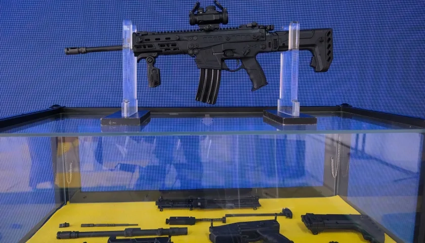 Fusil Jaguar. 