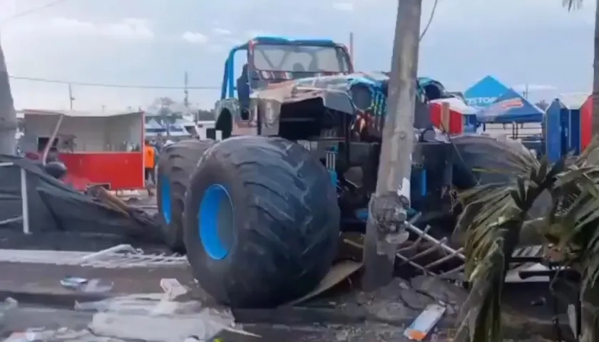 El vehículo que ocasionó la tragedia.