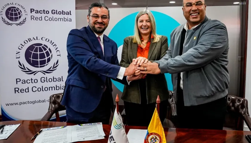 La C.R.A. suscribió el memorando de entendimiento con la ONU en Bogotá. 