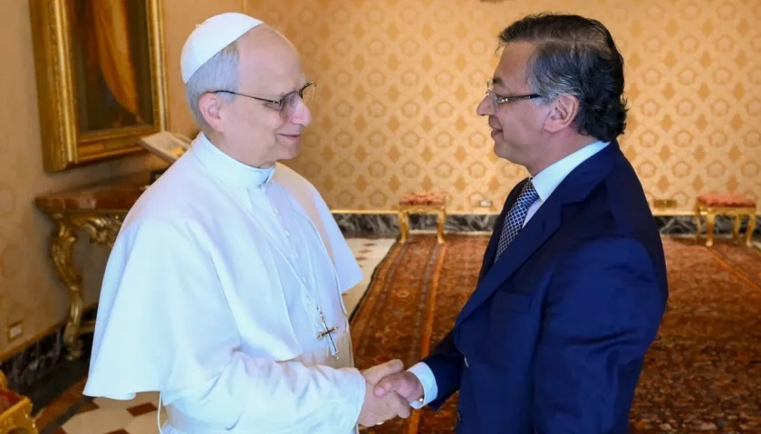 Papa León XIV y el Presidente Petro.