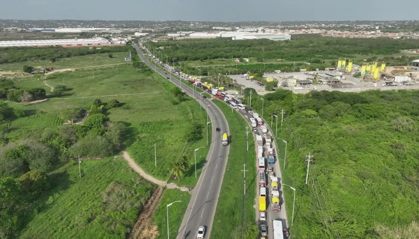 Afectaciones a la movilidad en la vía de La Cordialidad. 