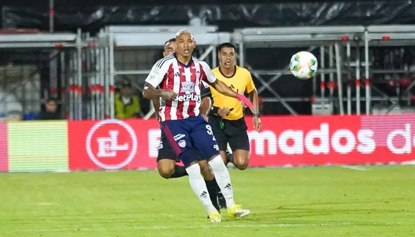 Jermein Peña reaparecerá con Junior tras su expulsión ante Sporting Cristal en Copa Libertadores. 