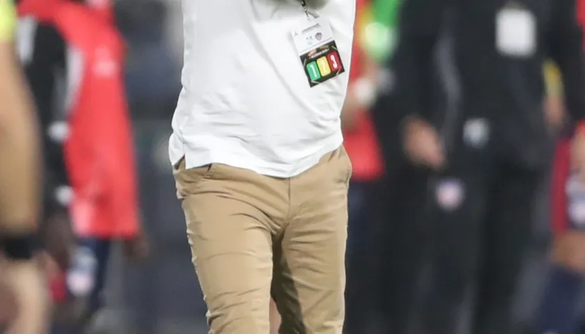 Alfredo Arias, técnico del Junior.