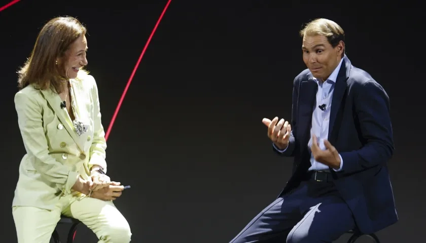 Rafa Nadal en diálogo con Ana Botín, presidenta del Grupo Santander. 