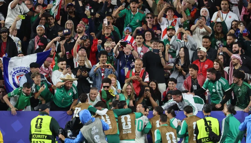 La celebración de los jugadores de Argelia.