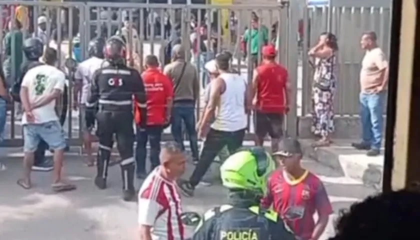 Lugar donde se presentó la balacera en la tarde de este sábado. 