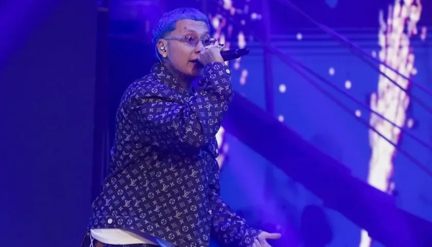 El cantante de reguetón Blessd.