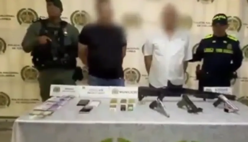 Cae red acusada de lavar más de 100 mil millones de pesos por tráfico de migrantes 