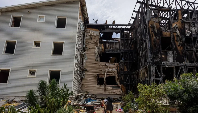 Edificios que hacían parte del programa Misión Vivienda de Hugo Chávez destruidos tras los terremotos