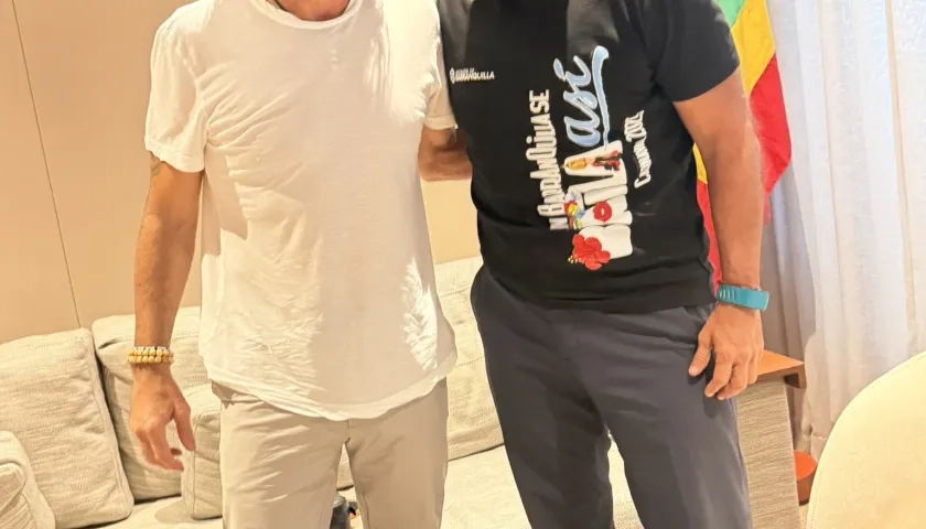 El CEO de Air Europa, Javier Hidalgo, y el alcalde Alejandro Char.