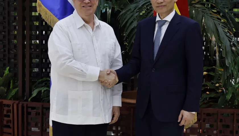 Cuba resalta los "sólidos lazos" con Vietnam y la solidaridad de ese país con la isla