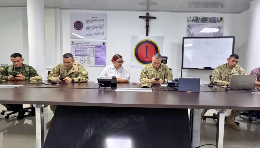 La Gobernadora del Magdalena, Margarita Guerra, durante el PMU de este lunes festivo.