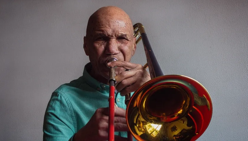 El trombonista Gustavo García, 'El pantera'