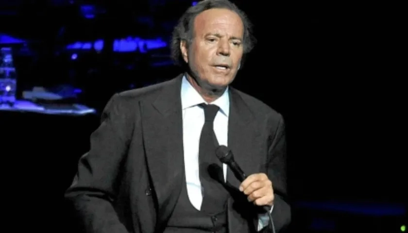 Julio Iglesias. 