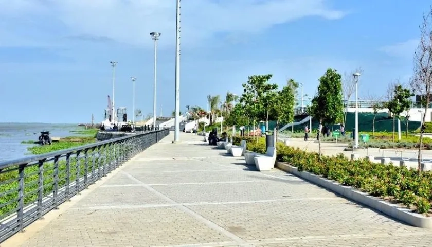 Malecón del Río.