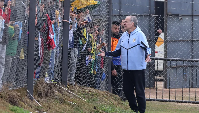 Marcelo Bielsa, entrenador de Uruguay.