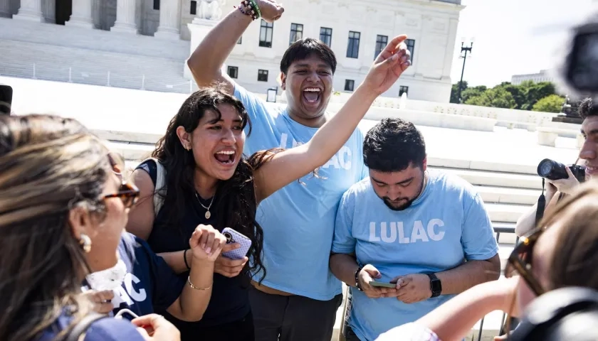 Partidarios de la ciudadanía por nacimiento celebran decisión de la Corte Suprema de Estados Unidos
