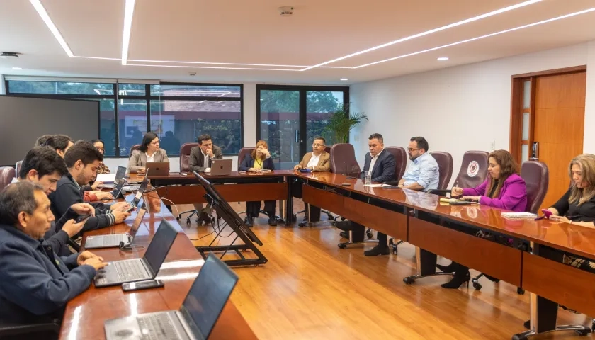 Reunión entre el Gobierno nacional y Greenwood Energy.