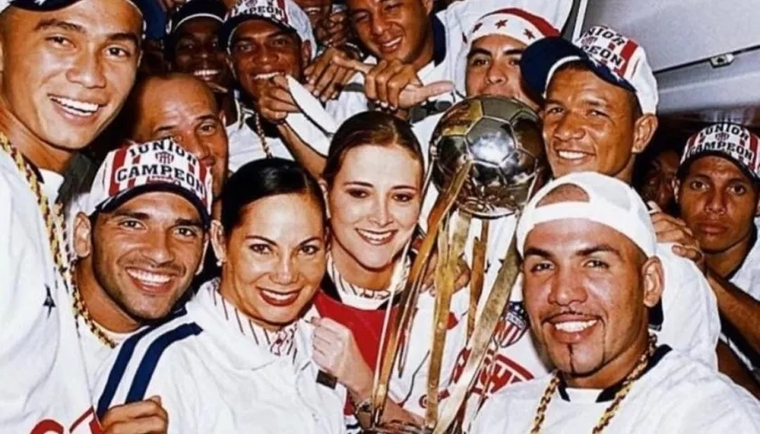 Celebración de Junior en 2004.