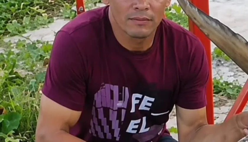 Ángel David Rosas Martínez, el pescador asesinado en la playa de Puerto Mocho