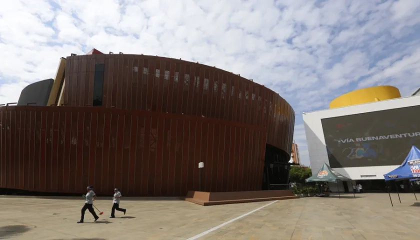 Fachada de la Arena USC. 