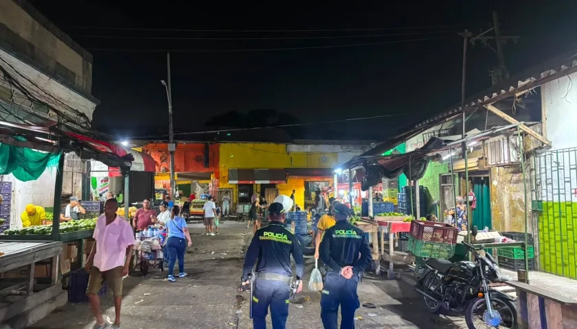 Policía en el centro de Barranquilla. 