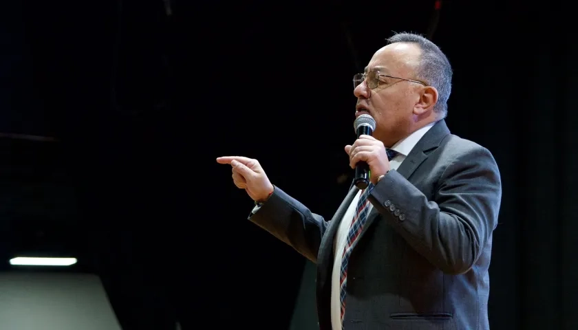 Carlos Enrique Silgado, contralor general encargado.