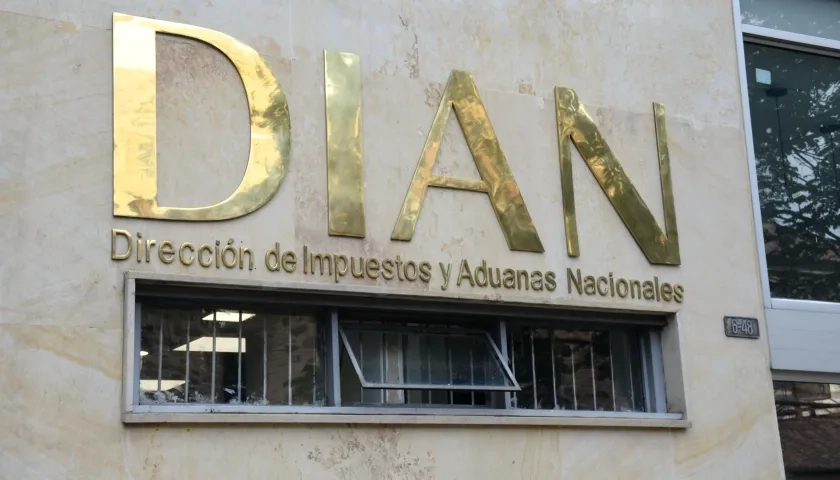 Reporte para la declaración de renta 2025.