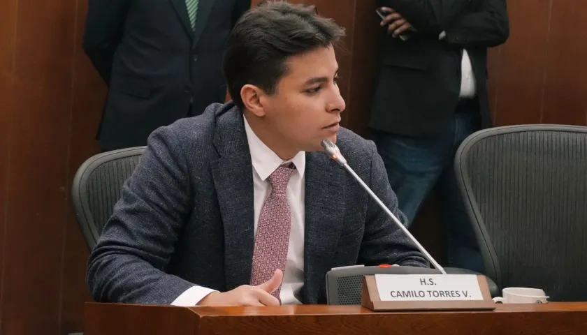 El senador Camilo Torres.