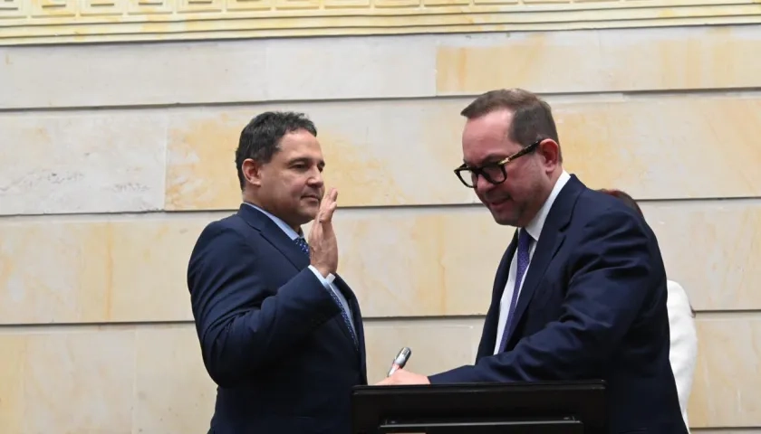 El senador Honorio Henríquez en el momento de la posesión como presidente de la corporación.
