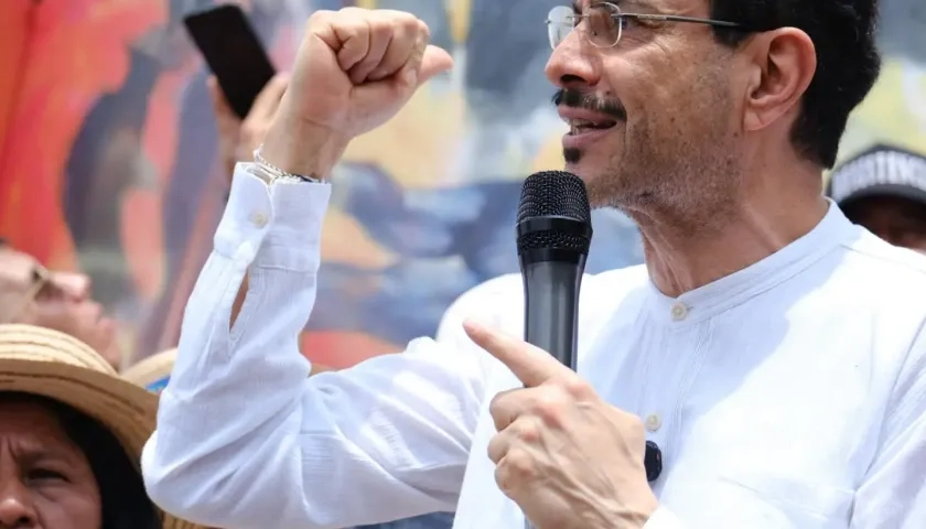 Iván Cepeda.