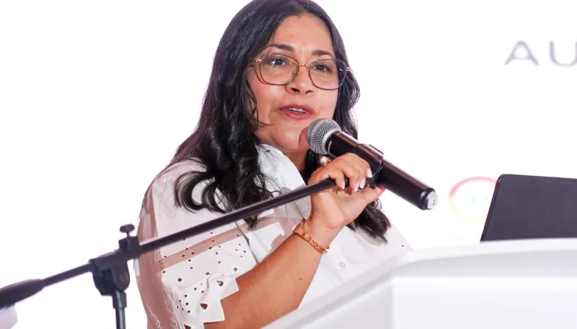 María Anayme Barón, Auditora General de la República.