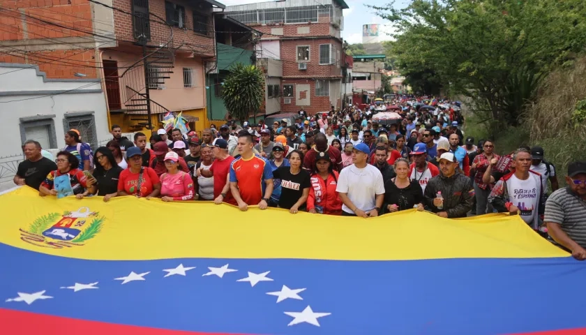 Marcha para conmemorar el natalicio del presidente fallecido Hugo Chávez.