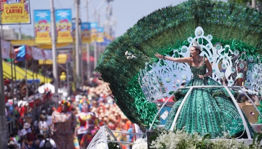 Reina Michelle Char Fernández en la Batalla de Flores de 2026.