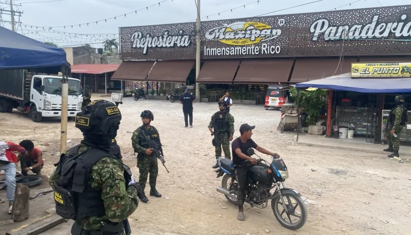 Unidades del Ejército en operativos en la calle