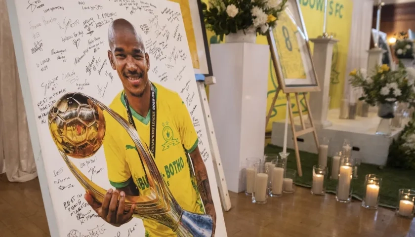 El funeral de Jayden Adams se cumplió en el complejo deportivo de Coetzenburg, en Stellenbosch.