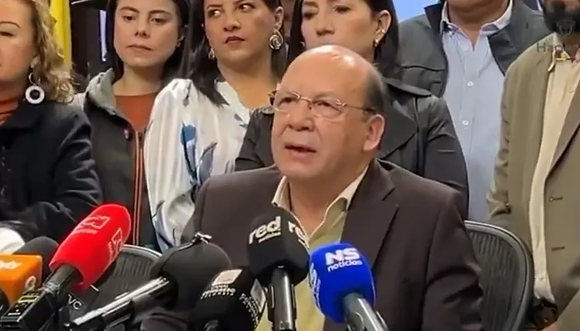 Germán Ávila, ministro de Hacienda. 